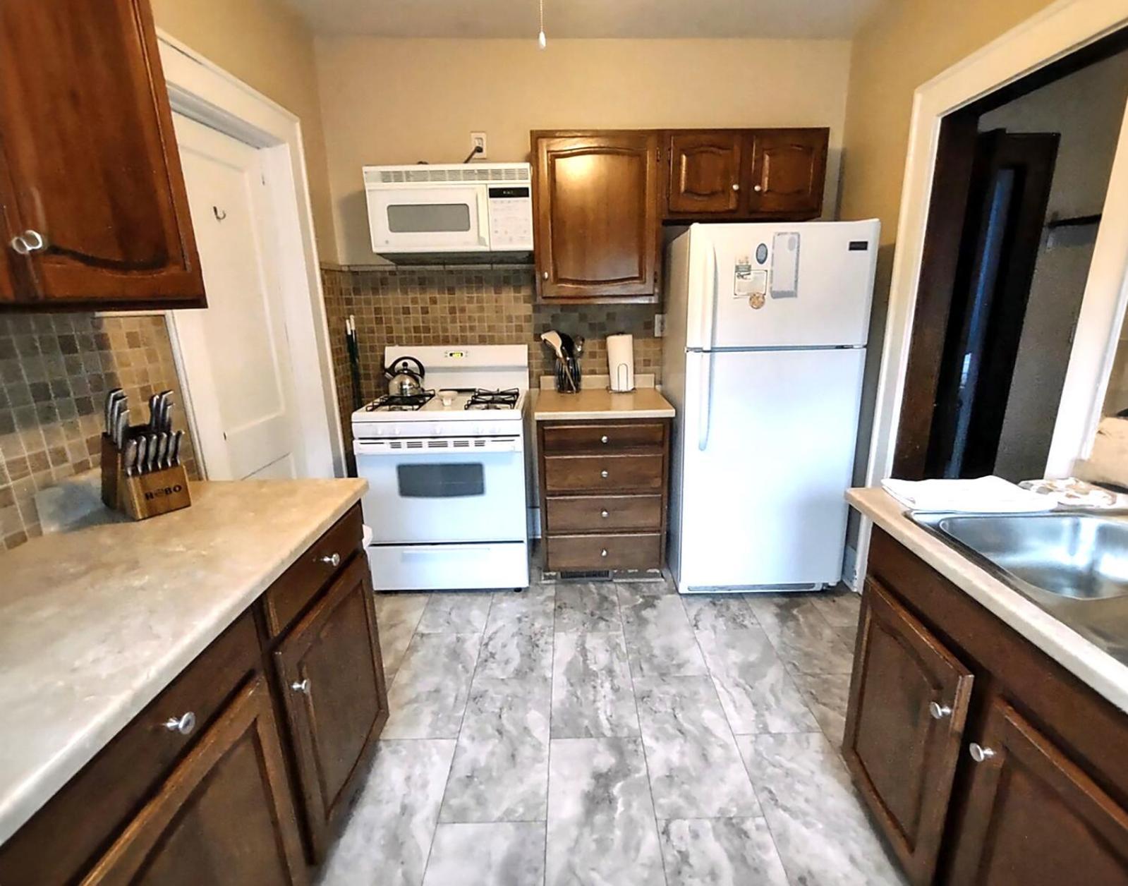 Spacious Frontier Park Apartment Erie Exterior foto